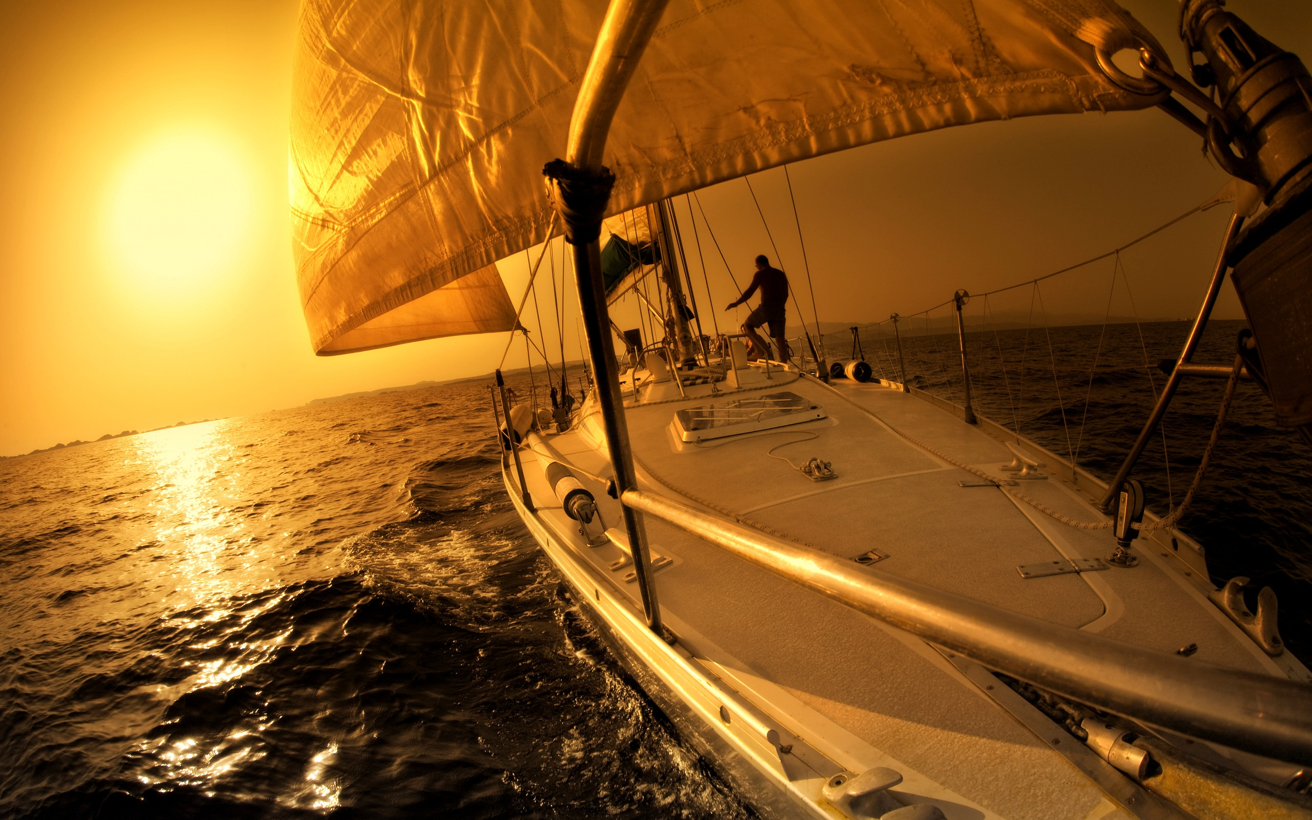 sunset and yacht with , photo desktop wallpapers, handsomely, sun